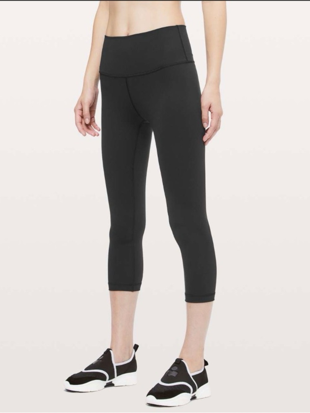 Lululemon 21” Black Wunder Under Crop Leggings Women’s 6